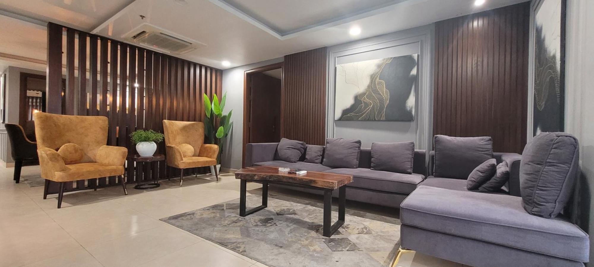 Goldcrest Luxury Apartments Lahore Luaran gambar