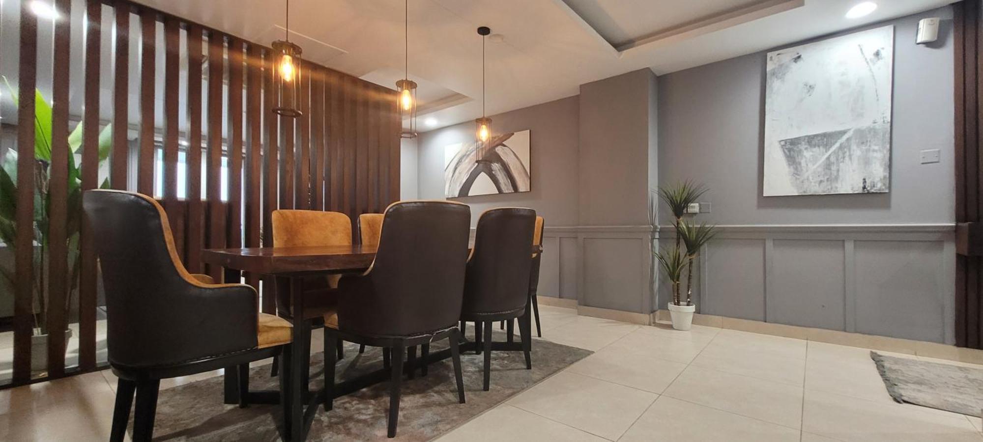 Goldcrest Luxury Apartments Lahore Luaran gambar