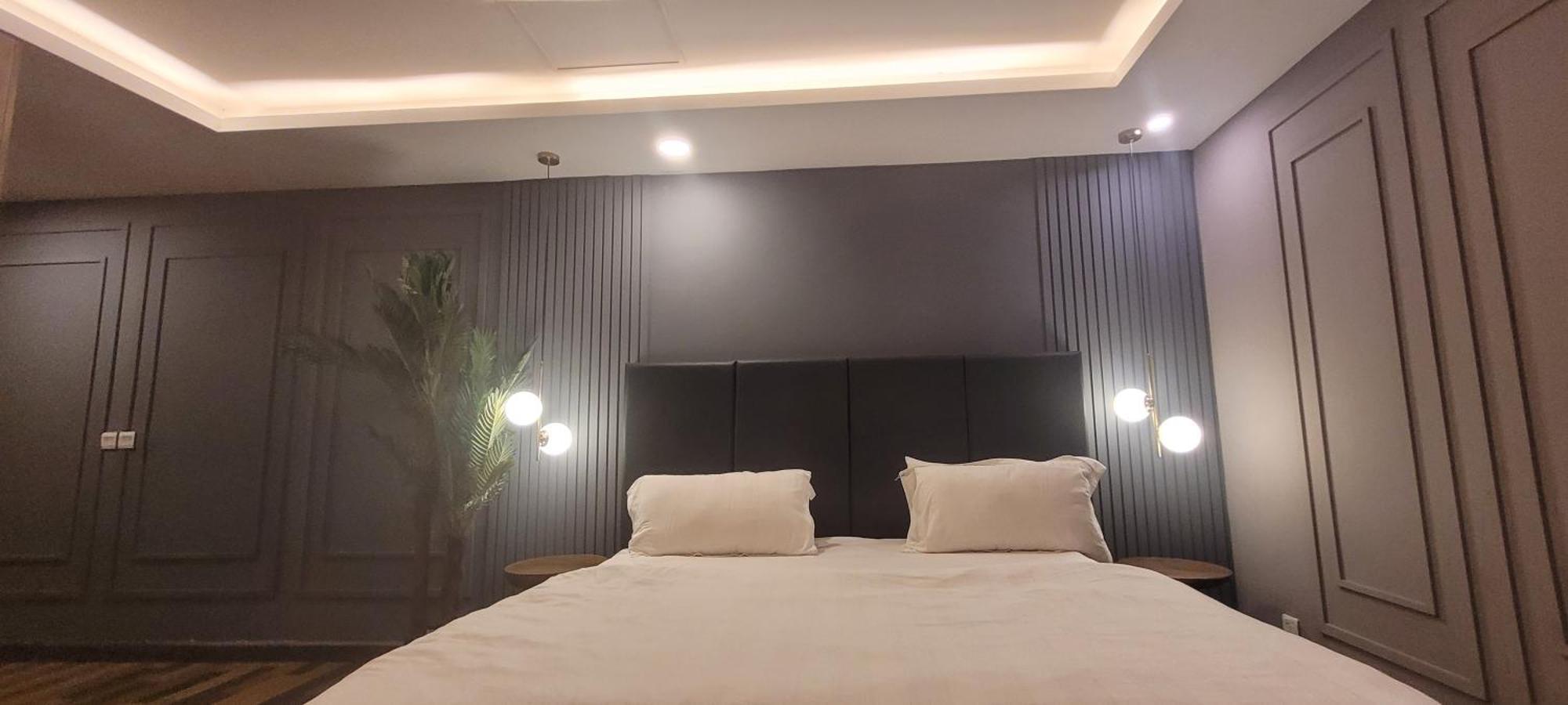 Goldcrest Luxury Apartments Lahore Luaran gambar