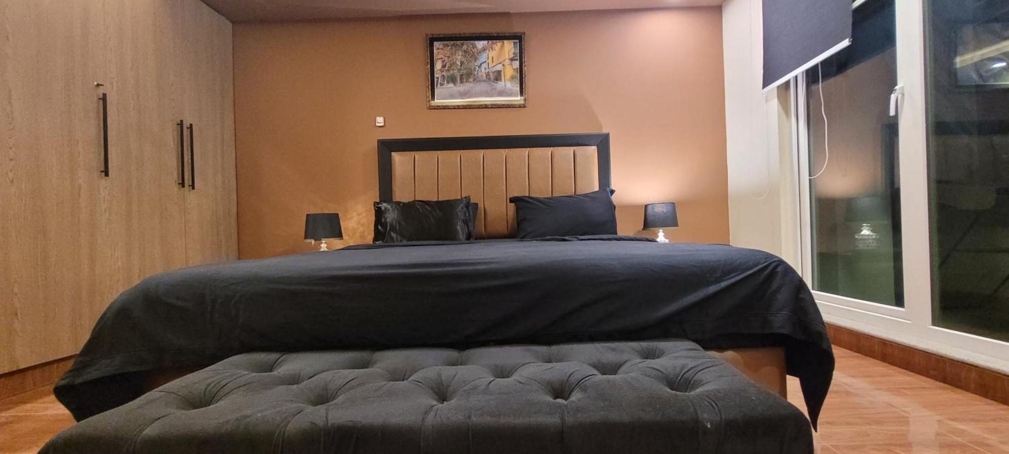 Goldcrest Luxury Apartments Lahore Luaran gambar