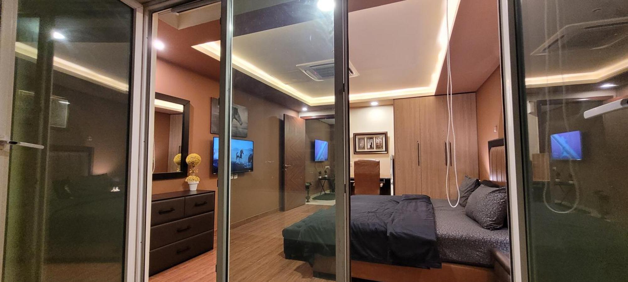 Goldcrest Luxury Apartments Lahore Luaran gambar