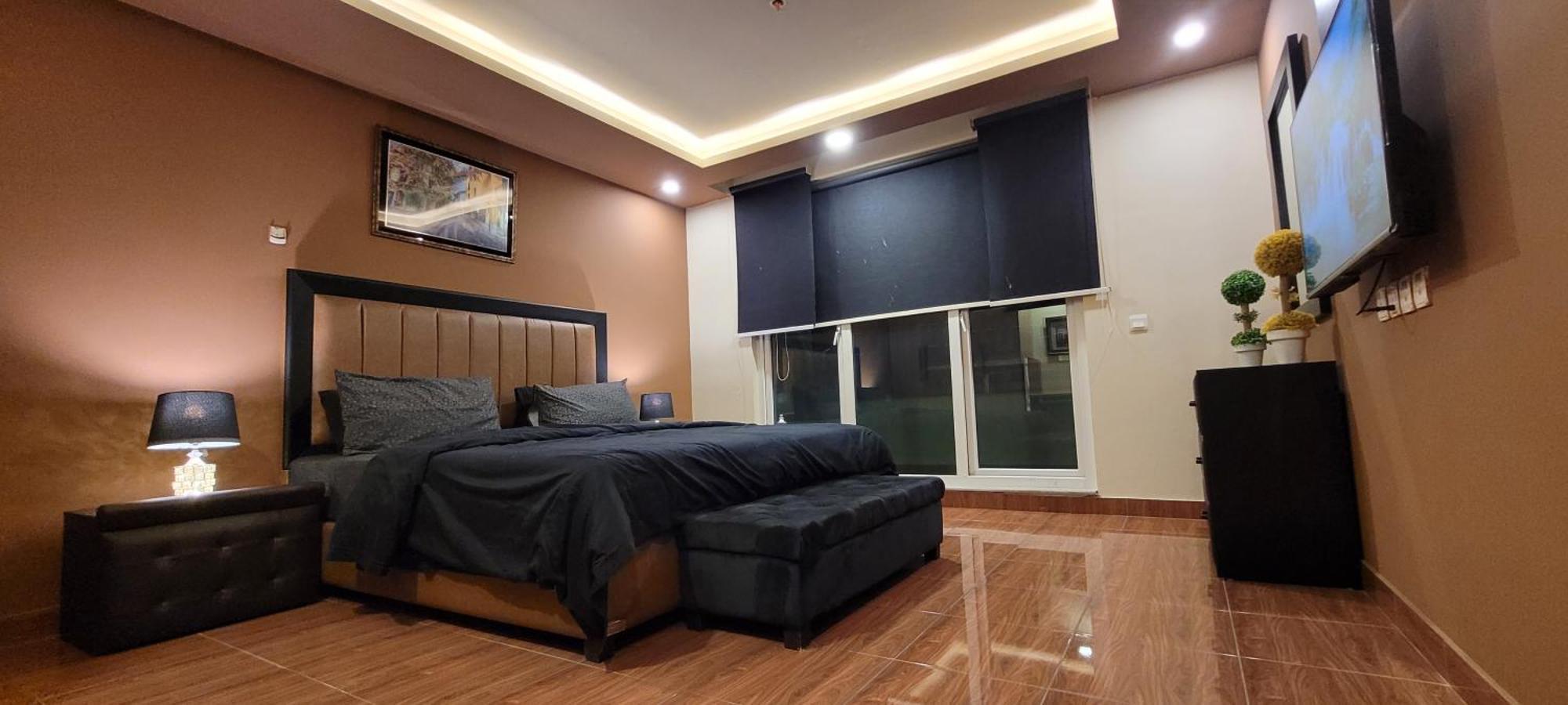 Goldcrest Luxury Apartments Lahore Luaran gambar